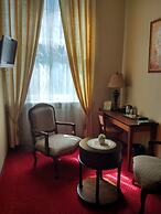 Conviva Hotel