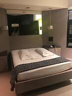 Origen Hotel (Motel)