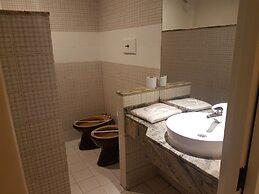 Origen Hotel (Motel)