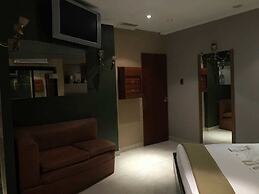 Origen Hotel (Motel)