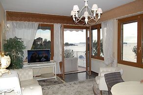 Oasis Golden Lagoon Chalet