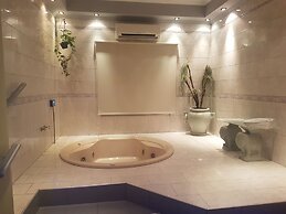 Real Horizonte Hotel (Motel)