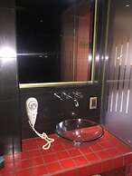 Dallas Hotel (Motel)