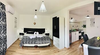 Apart Piquito de Oro