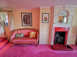 Cedar House Boutique B&B