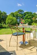 Cedar House Boutique B&B