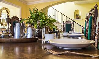 Cedar House Boutique B&B