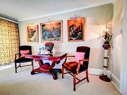 Cedar House Boutique B&B