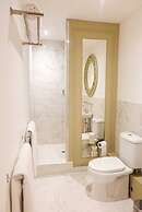 Cedar House Boutique B&B