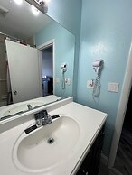 Ambassador Inn And Suites
