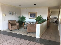 Ambassador Inn And Suites