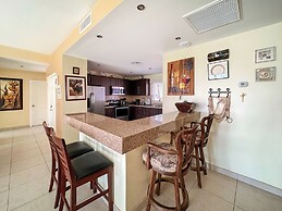 Amazing Luxury Ocean View Condo