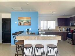 Amazing Luxury Ocean View Condo