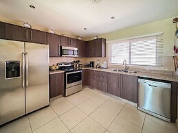 Amazing Luxury Ocean View Condo