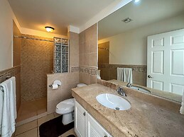 Amazing Luxury Ocean View Condo