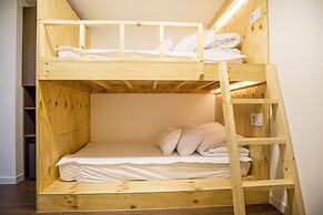 Step Inn Myeongdong 2 - Hostel