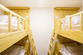 Step Inn Myeongdong 2 - Hostel