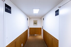 Step Inn Myeongdong 2 - Hostel