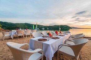 Marina del Sol Resort & Yacht Club
