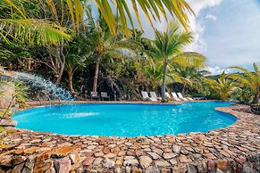 Marina del Sol Resort & Yacht Club