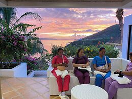 Marina del Sol Resort & Yacht Club