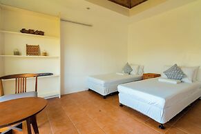 Marina del Sol Resort & Yacht Club