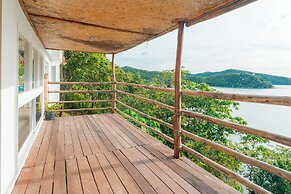 Marina del Sol Resort & Yacht Club