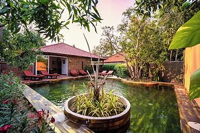 Authentic Khmer Village Resort