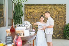 Authentic Khmer Village Resort