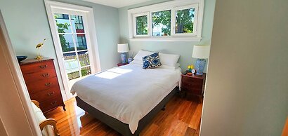 Rewa House ~ city home, 3 bedrooms, walk to CBD