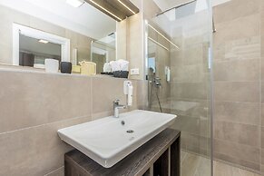 JAZZ at Rova Villa Luna