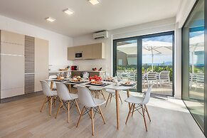 JAZZ at Rova Villa Luna