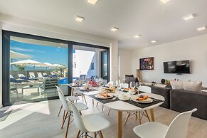 JAZZ at Rova Villa Luna