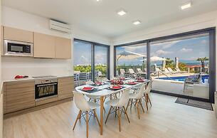 JAZZ at Rova Villa Luna