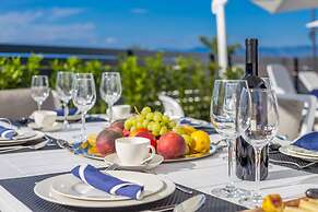 JAZZ at Rova Villa Luna