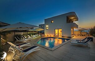 JAZZ at Rova Villa Sola