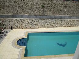 Villa Morlais by Amy Villas