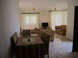 Villa Morlais by Amy Villas