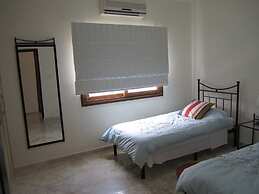 Villa Morlais by Amy Villas