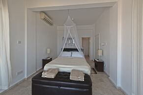 Villa Ocean View by Amy Villas