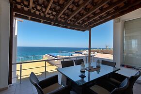 Villa Ocean View by Amy Villas