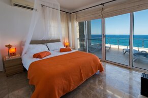 Villa Ocean View by Amy Villas