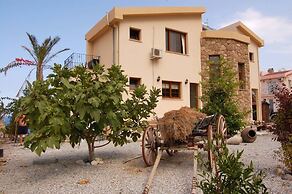 Villa Orchard by Amy Villas