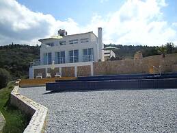 Villa Palm View by Amy Villas