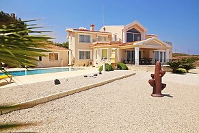 Villa Panoroma by Amy Villas