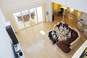 Villa Panoroma by Amy Villas