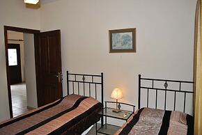 Villa Paradisia by Amy Villas