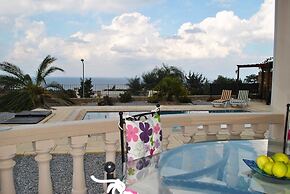 Villa Paradisia by Amy Villas