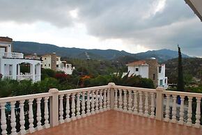 Villa Paradisia by Amy Villas