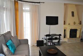 Villa Paradisia by Amy Villas